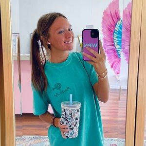 Meet your Posher, Ella